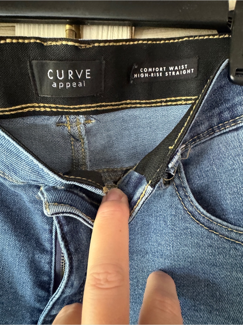Curve Appeal High-Rise Straight Leg Jeans  comfort waistband - Classic Blue